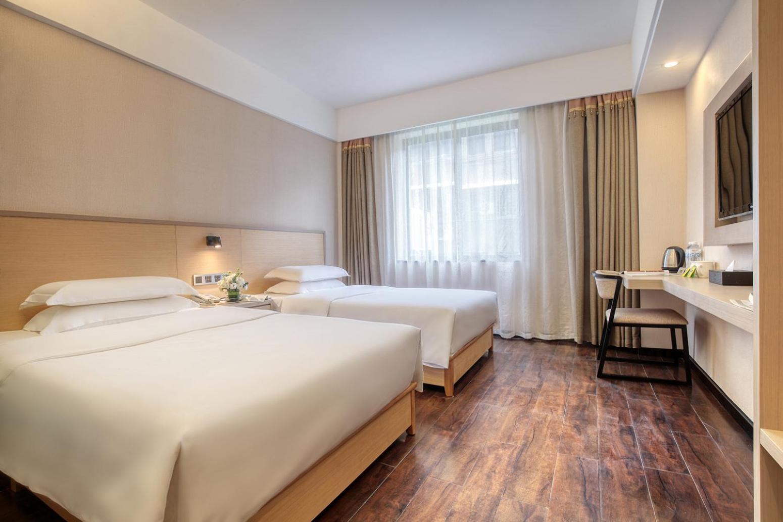 Wing Hotel Guilin- Pedestrian Street Room photo